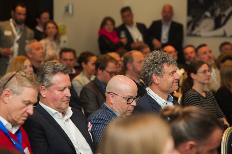 /images/slider-imgs-xs/053_Foto Loeffler_Weconact.jpg